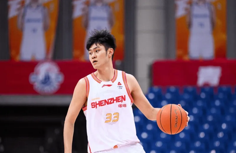 王浩然场均得分本土球员第五，场均篮板数本土球员第七