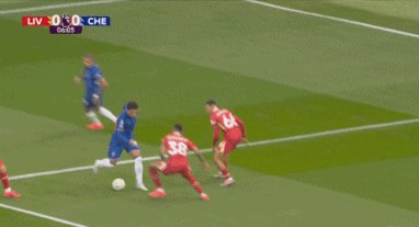 【英超】萨拉赫传射，利物浦2-1切尔西，4连胜返榜首