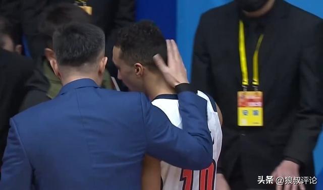 Bet365体育集团-杜锋：四川降温了 但全场座无虚席能感受到大家对于广东热爱和支持