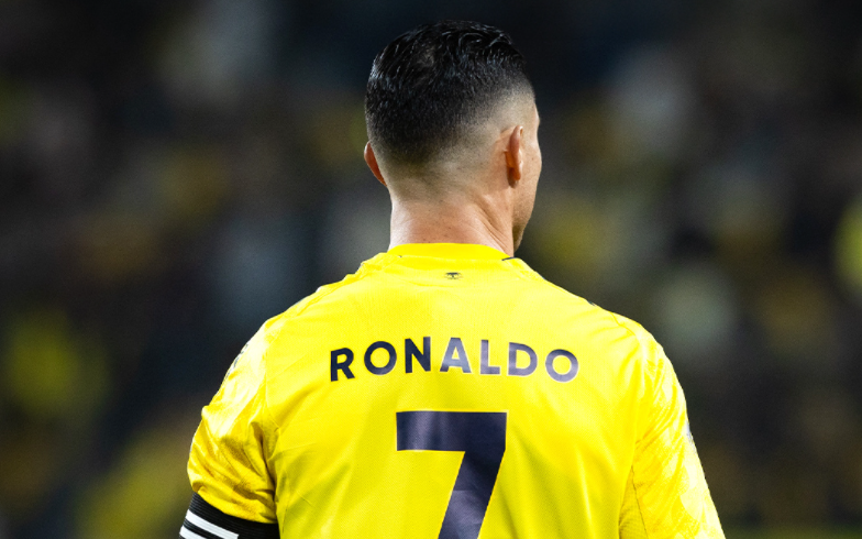 Bet365体育集团-1-0险胜！1-1绝平！C罗3连胜，赫罗纳补时扳平，波尔图3球横扫