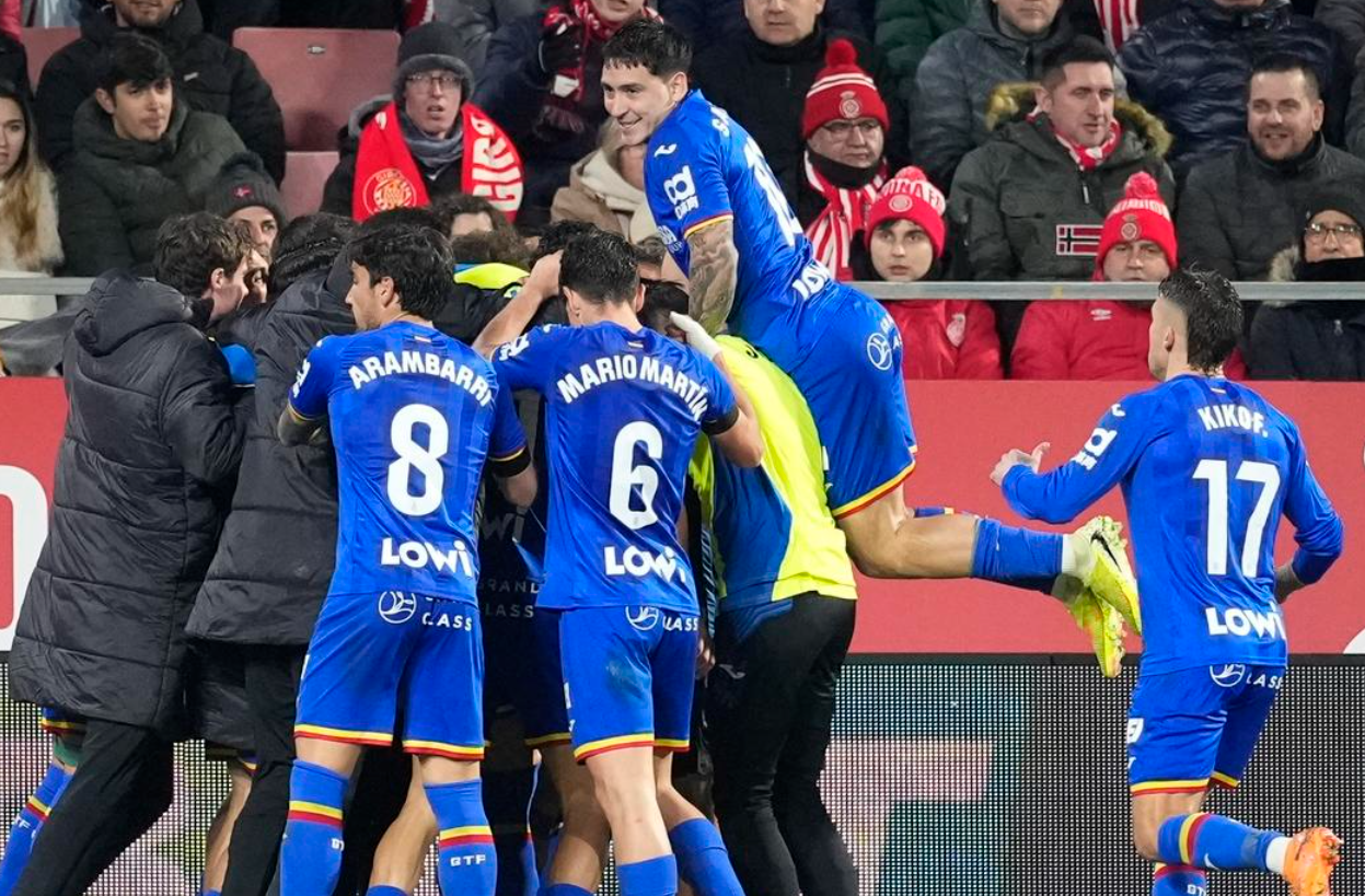 Bet365体育集团-1-0险胜！1-1绝平！C罗3连胜，赫罗纳补时扳平，波尔图3球横扫