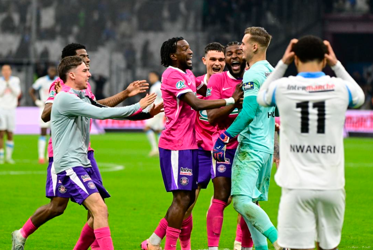 Bet365体育集团-爆大冷！点球大战决胜负，大黑马创造奇迹，淘汰劲敌杀入4强