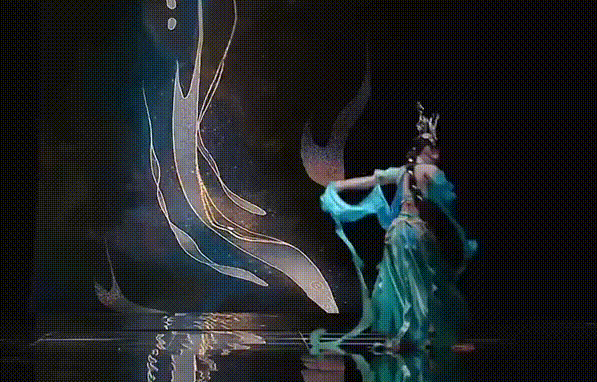 Bet365体育平台-她果然没离，毕竟400亿资产的男人也不多啊！