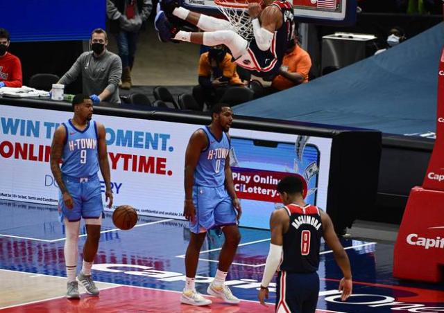 Bet365体育-6连胜后遭遇6连败 战绩坐上过山车只因防守大滑坡