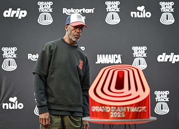 Bet365体育平台-多位明星选手被欠巨款，立志革新田径运动的径赛大满贯诞生一年就申请破产保护|约翰逊|牙买加奥运代表团|迈克尔·约翰逊|田径世锦赛|乔-约翰逊_新浪体育_新浪新闻