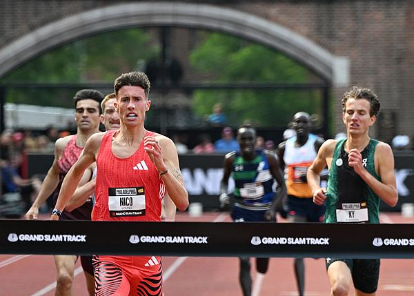 Bet365体育平台-多位明星选手被欠巨款，立志革新田径运动的径赛大满贯诞生一年就申请破产保护|约翰逊|牙买加奥运代表团|迈克尔·约翰逊|田径世锦赛|乔-约翰逊_新浪体育_新浪新闻